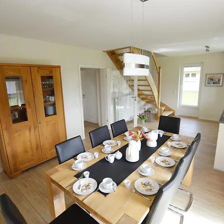 Holiday home Reetdachhaus 6, Inkl 2 Parkplaetze *